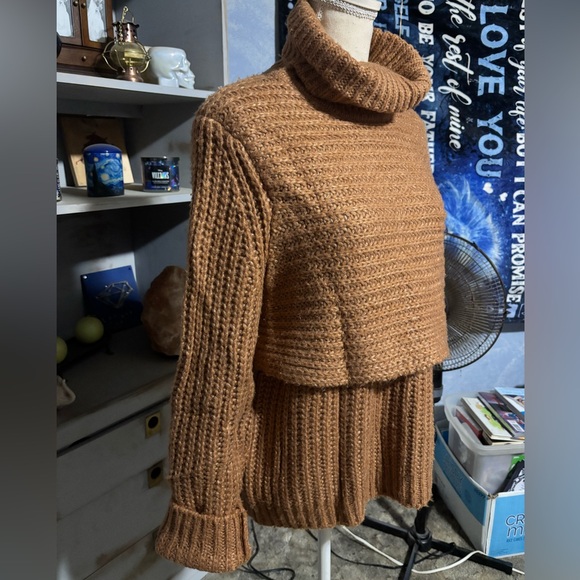 Mason Camel turtle Neck Sweater knit designer large #cottage core #knit - Picture 5 of 14
